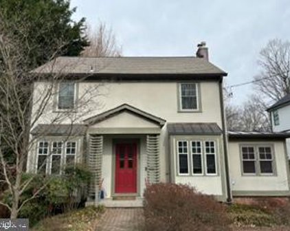 4905 Cumberland Ave, Chevy Chase