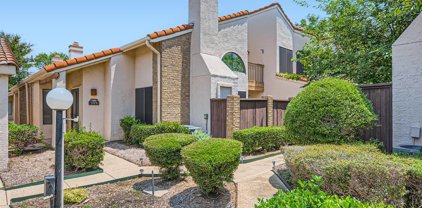553 Ranch  Trail Unit 199, Irving