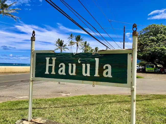 Hauula Sign