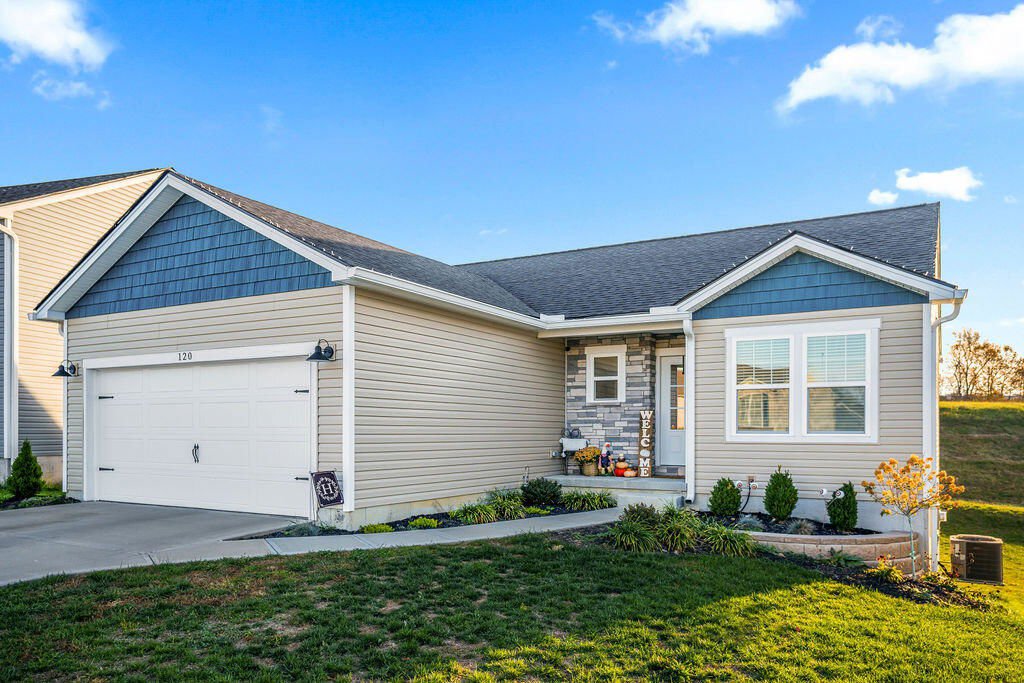 120 Arlington Court, Williamstown, 41097