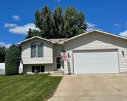 2404 Crescent Dr Nw, Minot image