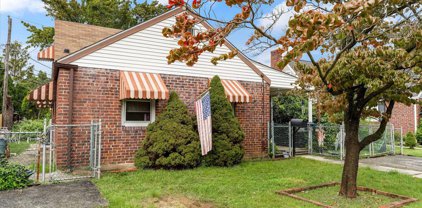 2137 6th Ave, Morton