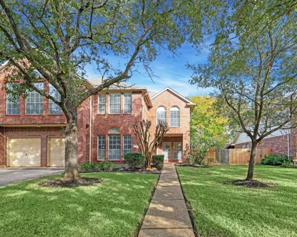 911 Tyler Run, Sugar Land