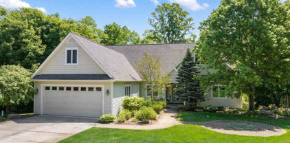 138 Apple Lane, East Jordan