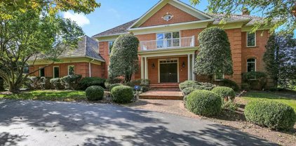 11020 Piney Meetinghouse Rd, Potomac