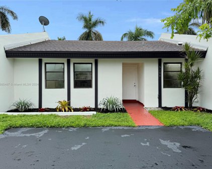 5104 Sw 139th Pl Unit #5104, Miami