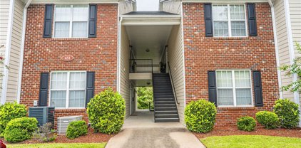 653 Brandermill Road Unit 202, Fayetteville