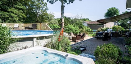 3298 Poplar Street, Yorktown Heights