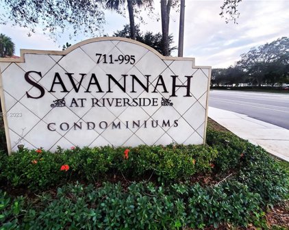 927 Riverside Dr Unit #334, Coral Springs