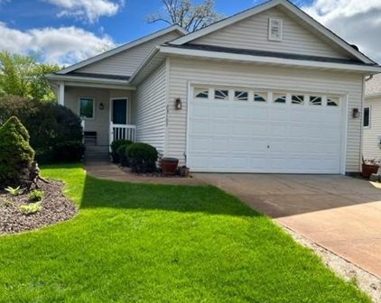 23107 Eidelweiss Street NW, Saint Francis