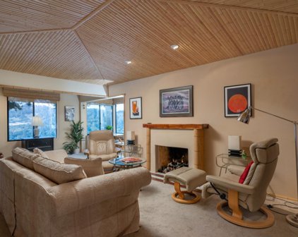 Carmel Palisades Living Room
