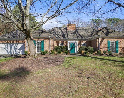 1210 Meadowmist Sw Way, Marietta