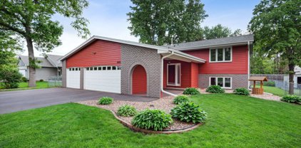 8485 Sunnyside Road, Mounds View