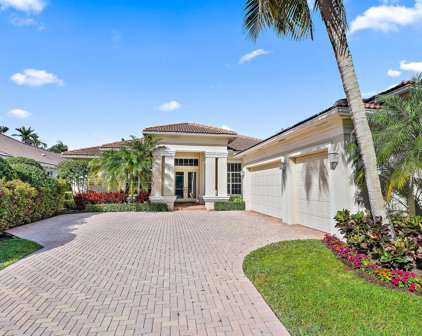 102 Chasewood Circle, Palm Beach Gardens