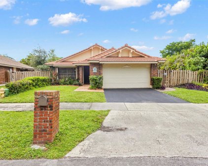 3365 W Point Dr, Cooper City