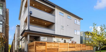 713 N 47th Street, Seattle