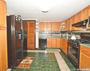 2 College Hills Drive, Farmingville image