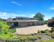 2106 Reis Run Road, Franklin Park image