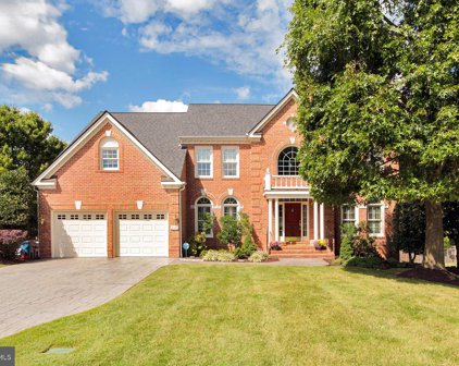 9176 Rosemary Lena Way, Alexandria