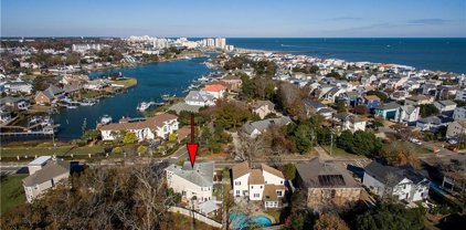 600 Virginia Dare Drive, Northeast Virginia Beach