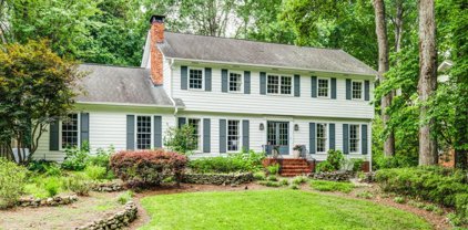 1733 Kellogg Springs Drive, Dunwoody