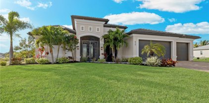 824 NW 38th Place, Cape Coral