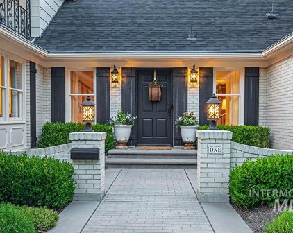 1 Mesa Vista Dr, Boise