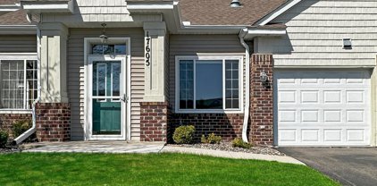 17605 38th Avenue N, Plymouth