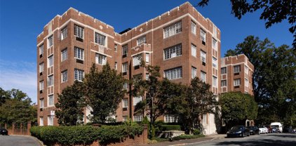 301 W 10th  Street Unit #106, Charlotte