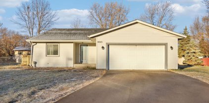 8333 Rhode Island Drive N, Brooklyn Park