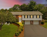 38 Lawndale Rd, Stoneham image