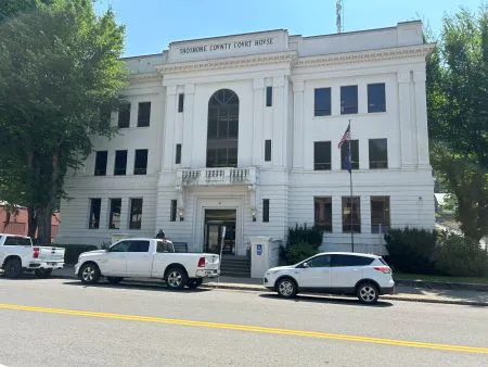 county courthouse