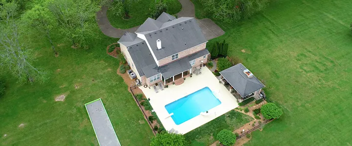 Homes with land (2+ acres)