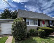 1604 Parkview Avenue, Seaford image