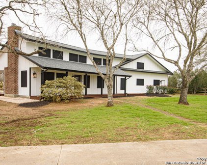 310 Tailwind Dr, Seguin