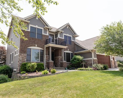 2727 148th Street, Urbandale