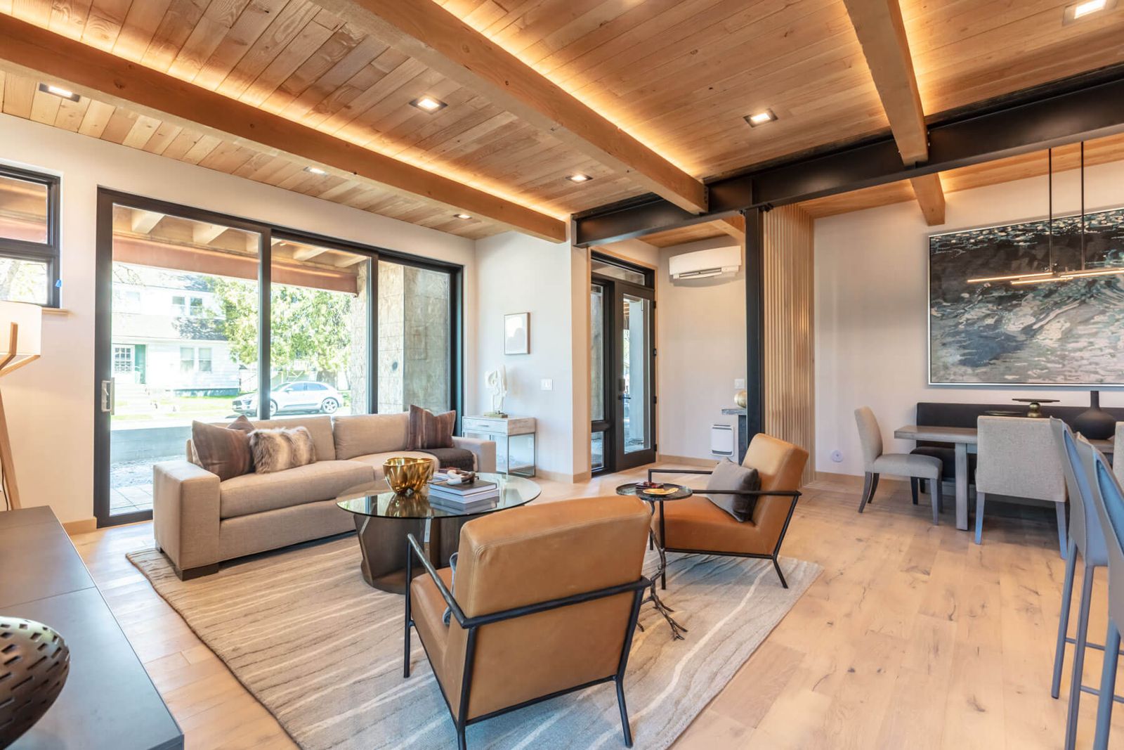Search Coeur d' Alene Idaho Luxury Real Estate including waterfront homes for sale