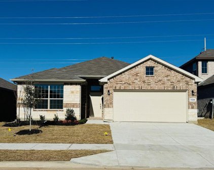 1129 Southwark  Drive, Fort Worth
