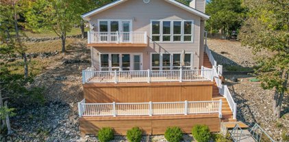 1076 Alcorn Hollow Road, Roach