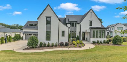 1633 Estate Valley, Raleigh