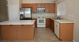12385 W Hopi St Kitchen