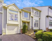 6553 Palisades Dr, Centreville image