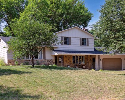 1020 W River Parkway, Champlin