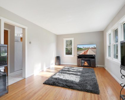 924 81st Avenue N, Brooklyn Park