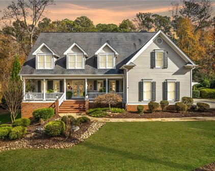 685 Buttercup Trace, Johns Creek