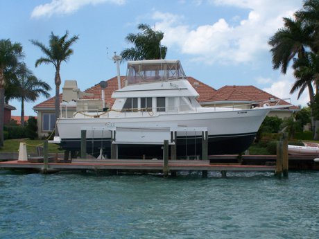 A place for your boat to call home on Bird Key