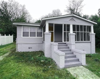 426 Holloway Street, Macon