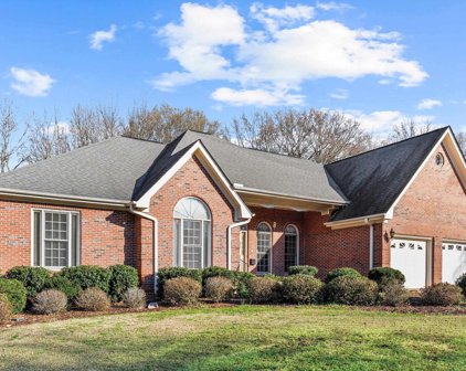 106 Holly Crest Circle, Simpsonville