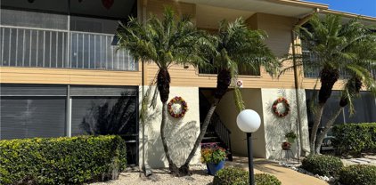 5716 Foxlake Drive Unit 4, North Fort Myers