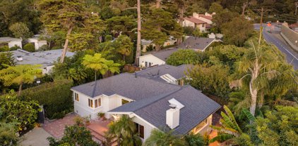 126 Loureyro Road Cottages, Montecito